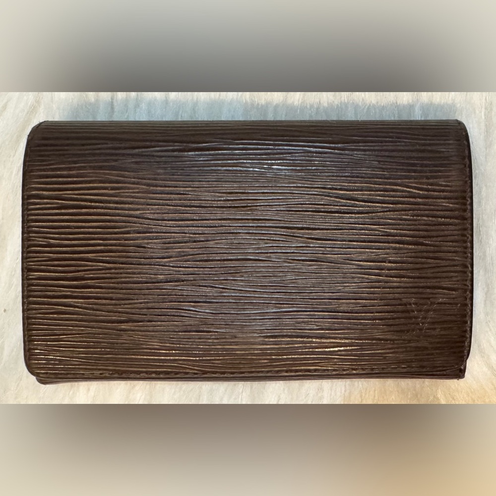 Louis Vuitton Vintage Brown Epi Leather Porte Monnaie Wallet VGUC